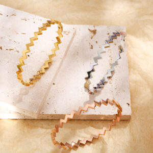 Zig zag bangle trio